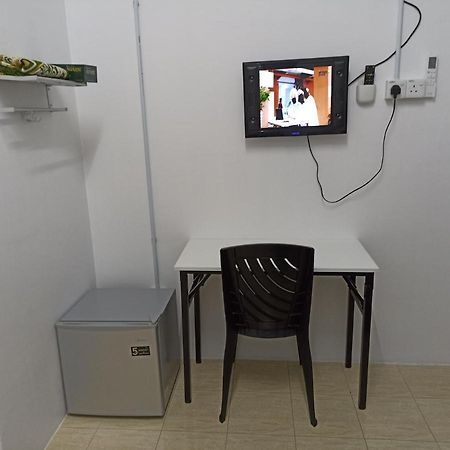 Depulauserai Roomstays Pekan Dış mekan fotoğraf